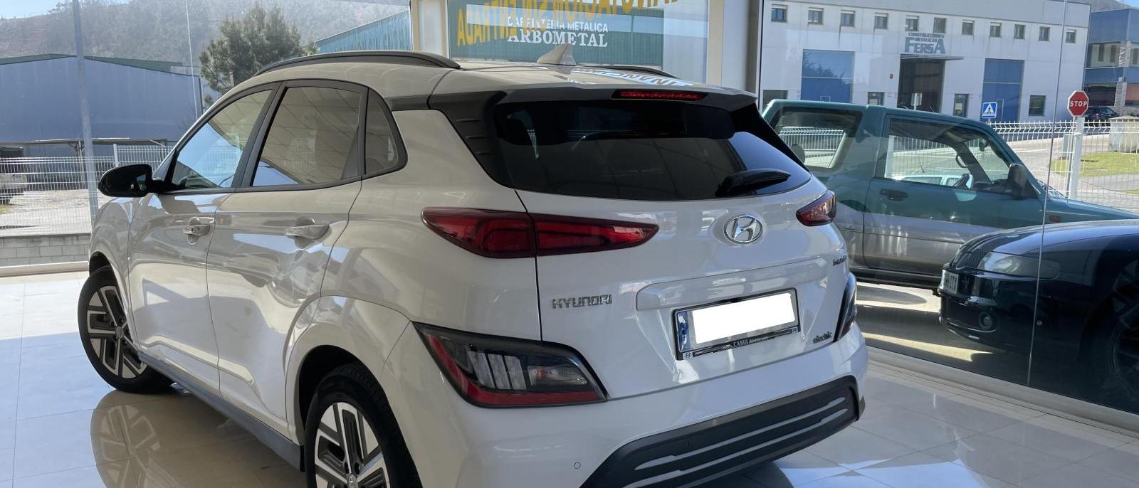 Hyundai Kona EV Style 150kw (204cv)
