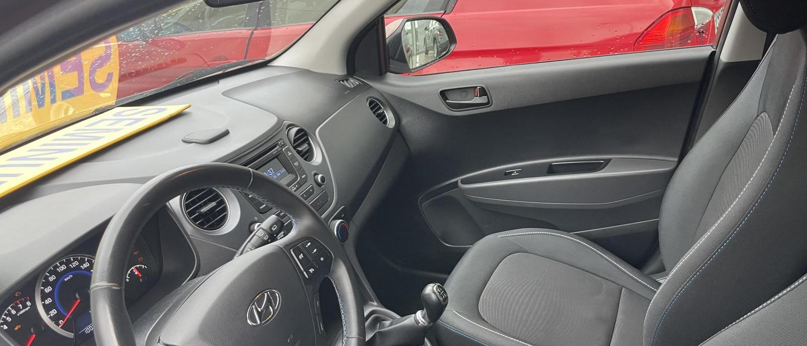 Hyundai i10 1.0 67cv
