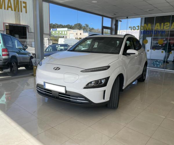 Hyundai Kona EV Style 150kw (204cv)