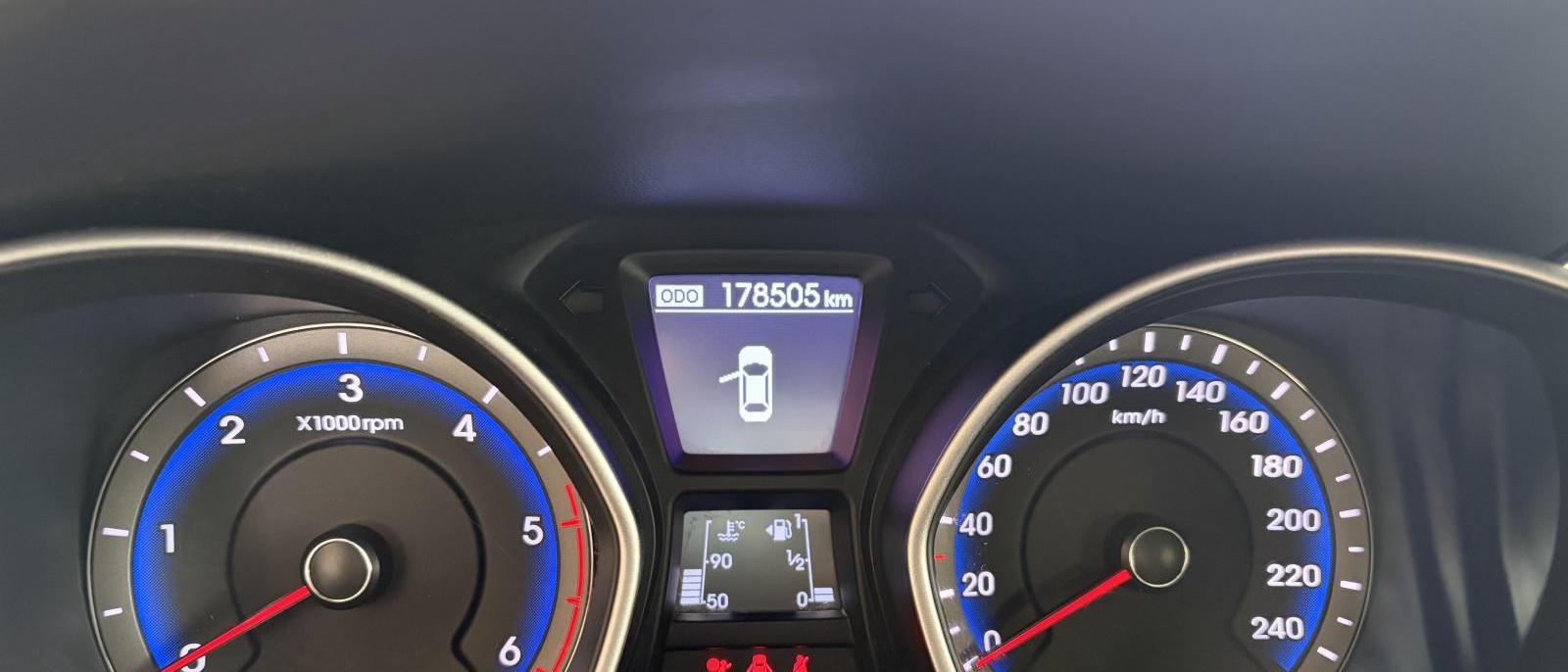 Hyundai i30 1.6 CRDI 90CV